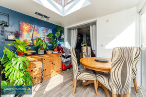 Sun Room- click for photo gallery